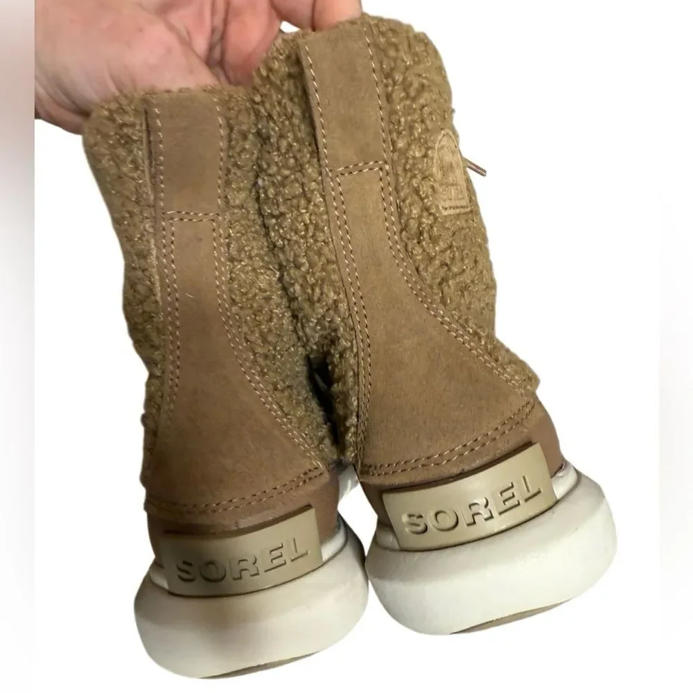 Sorel Explorer II JOAN Cozy Fleece-Lined Boots size 6